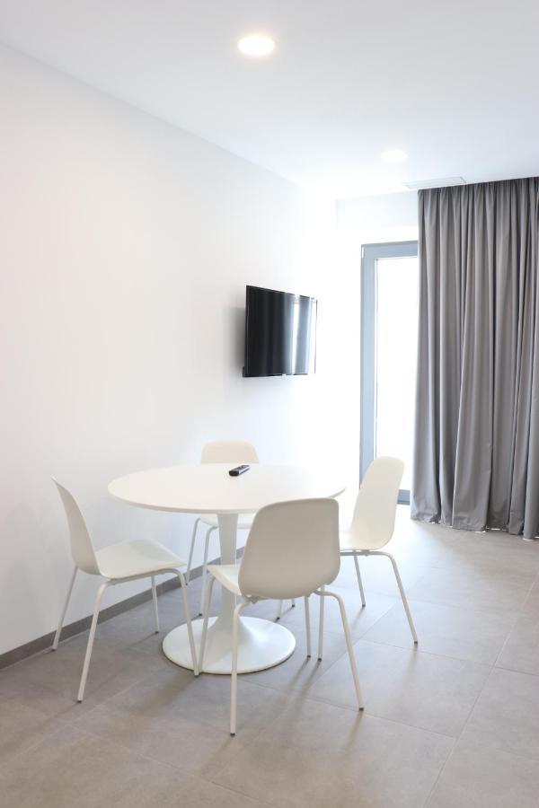 V&C Apartamentos Conil De La Frontera Exterior photo